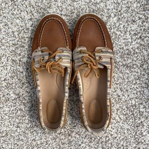 Sperry Women’s Top spider shoe Size 10